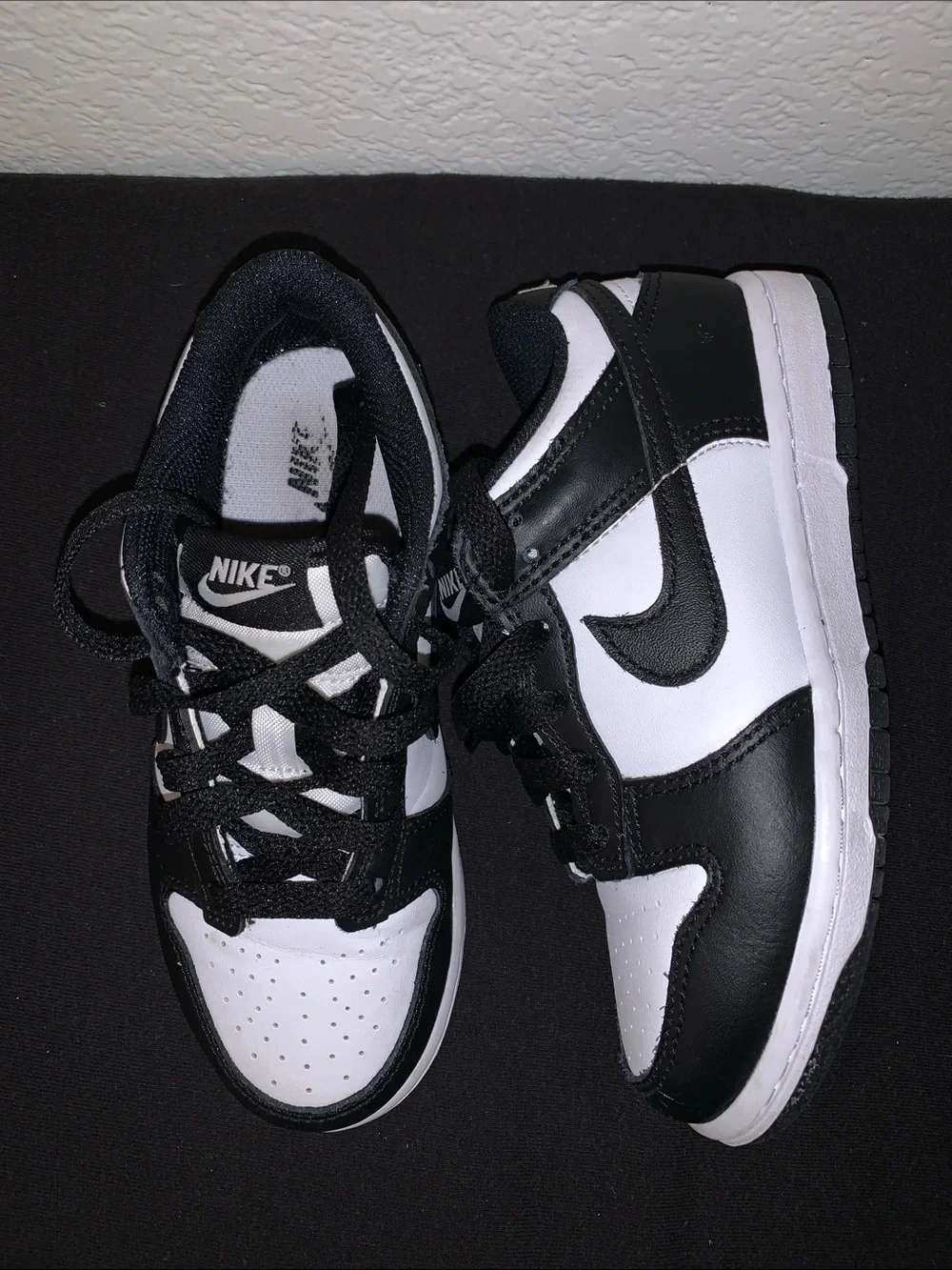 Nike Kids Black & White Casual Sneakers